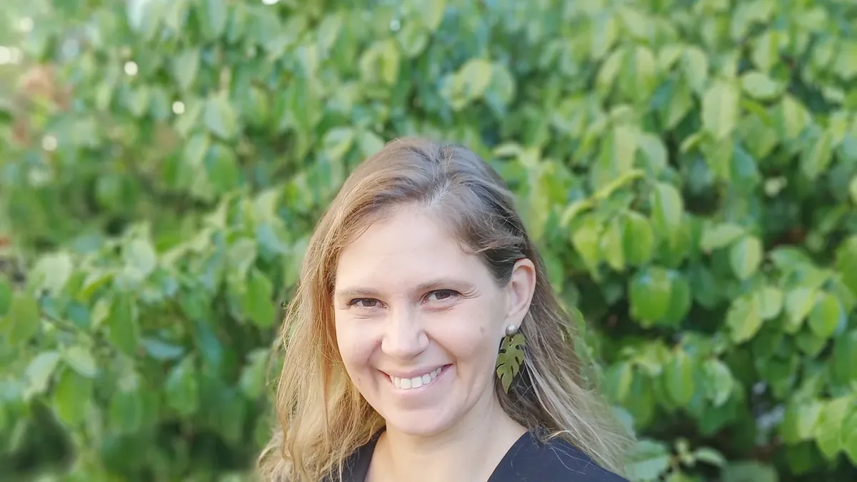 Portrait de Charlotte Pons, éducatrice HypnoNaissance certifiée